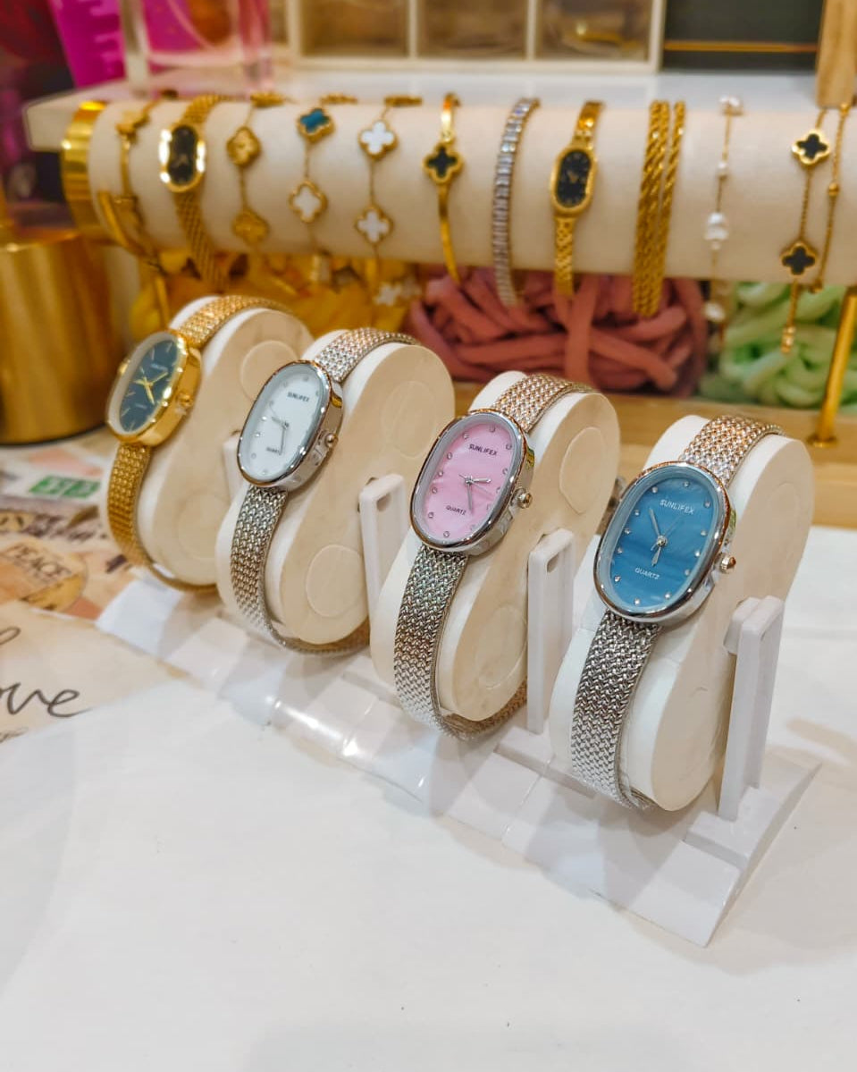 Sunlifex Quartz - Oval Mesh Watch