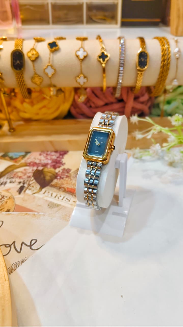 IEKE The Noir Royale Watch