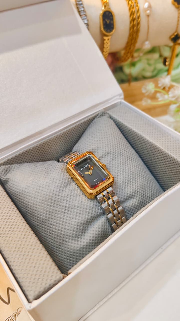 IEKE The Noir Royale Watch